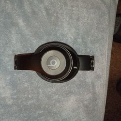 Beats Studio Pro 