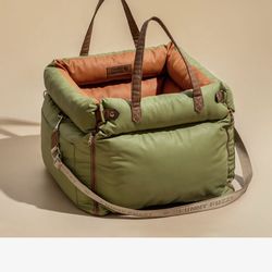 Funny Fuzzy Booster Seat For Dogs