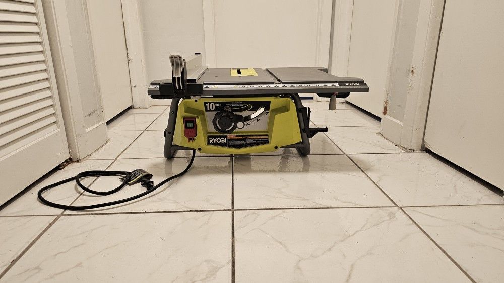 Ryobi 10" 15Amp Table Saw Used Once