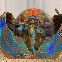 OMG Collector Doll: Cleopatra 