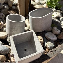 Small Plant pots - handmade Lightweight Concrete