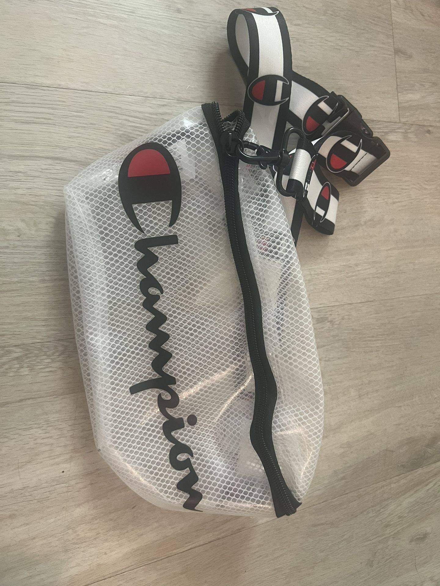 Champions Cross Body Bag