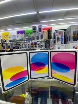 Apple iPad 10th Generation Box