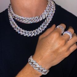 White Gold Cuban Link Set 14k Gold Plated Doesn't Loses Color 