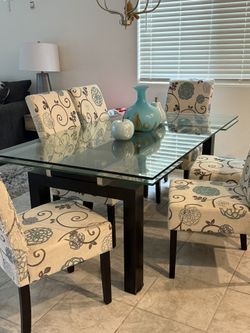 Copenhagen Glass Table