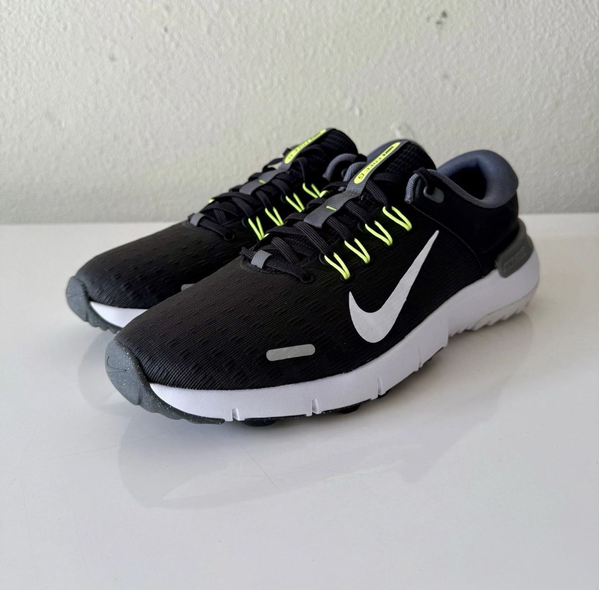 Nike Free Golf NN Spikeless  Men's Size 9.5 /10 /11 /12 Shoes Black White Golf Shoes FN0332-001 Brand new no box  Zapatos de golf 