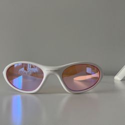 Oakley minute 1.0 sunglasses with pink lenses VERY TARE