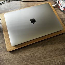 Macbook Pro 13” Late 2016 / 4-Port