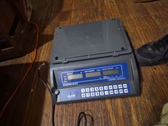 Uline digital counting scale