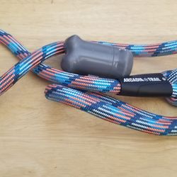 Arcadia trail dog  Leash Brand new $10  Firm can you see there's a dog at the door