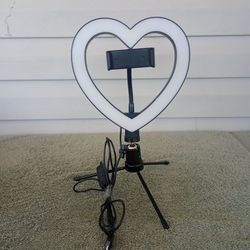 Brookstone 8 inch heart light selfie ring, Metal tripod,