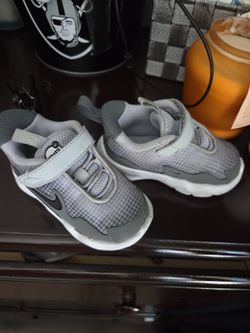 Toddler shoes
