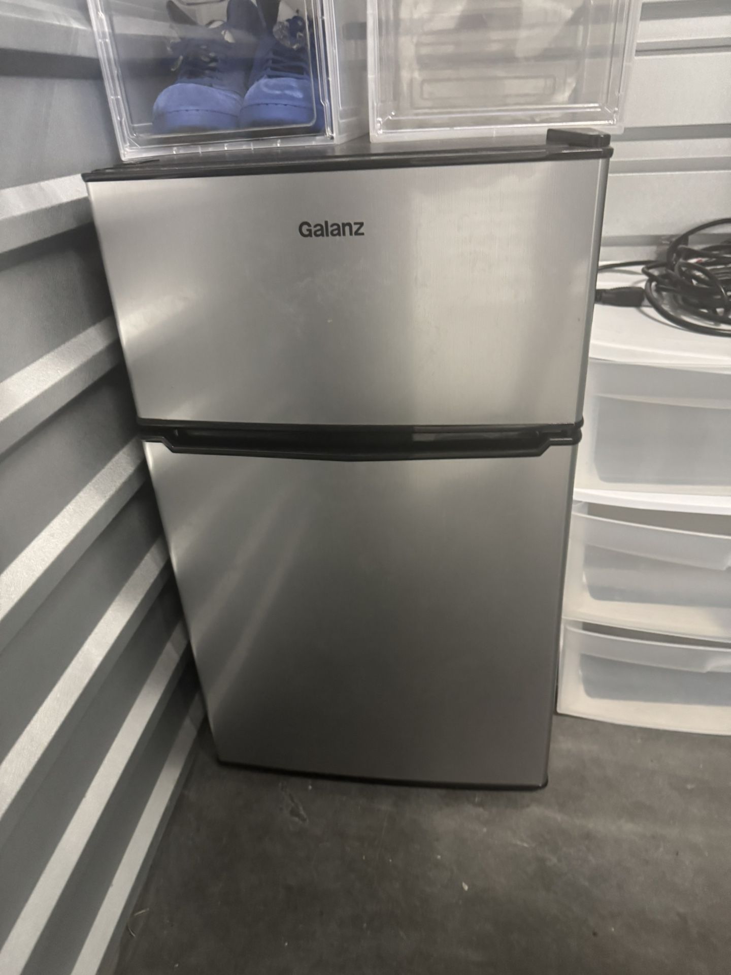 Mini Fridge