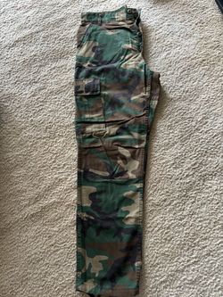 Men Army Pants (size medium large X-Large)