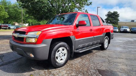 2003 Chevy Avalanche 4x4 Runs Excellent