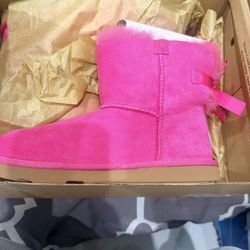 Ugg Boots Size 4 Big Kids 