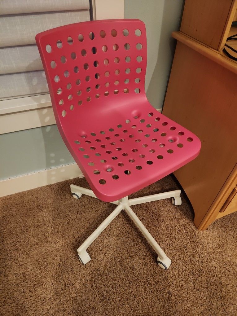Pink Office Chair