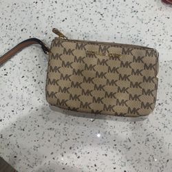 Michael Kors Wristlet