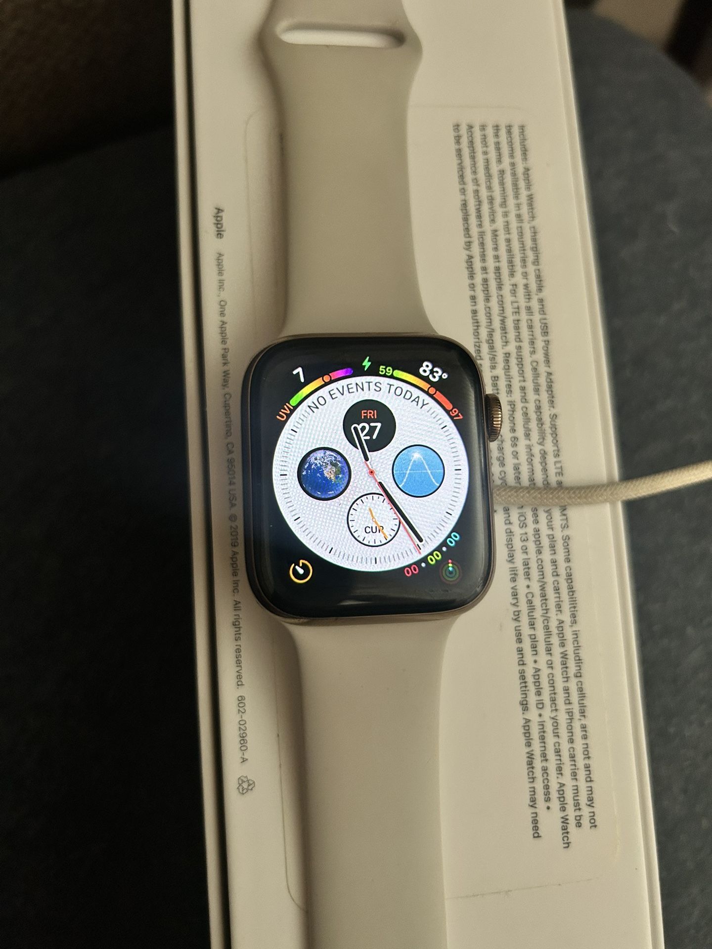 Apple Watch S5 Cellular Gold