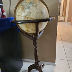 Vintage 1993 Bombay Company World Classic Floor Globe.
