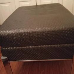 Ottoman.