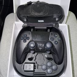 PS5 DualSense Edge Controller – Like New + Full Kit