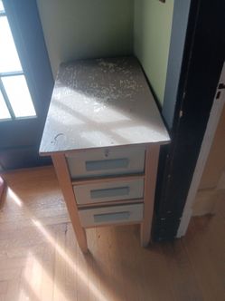 End table