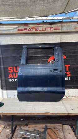 2019 Silverado Sierra Door Rear Driver OEM 2026