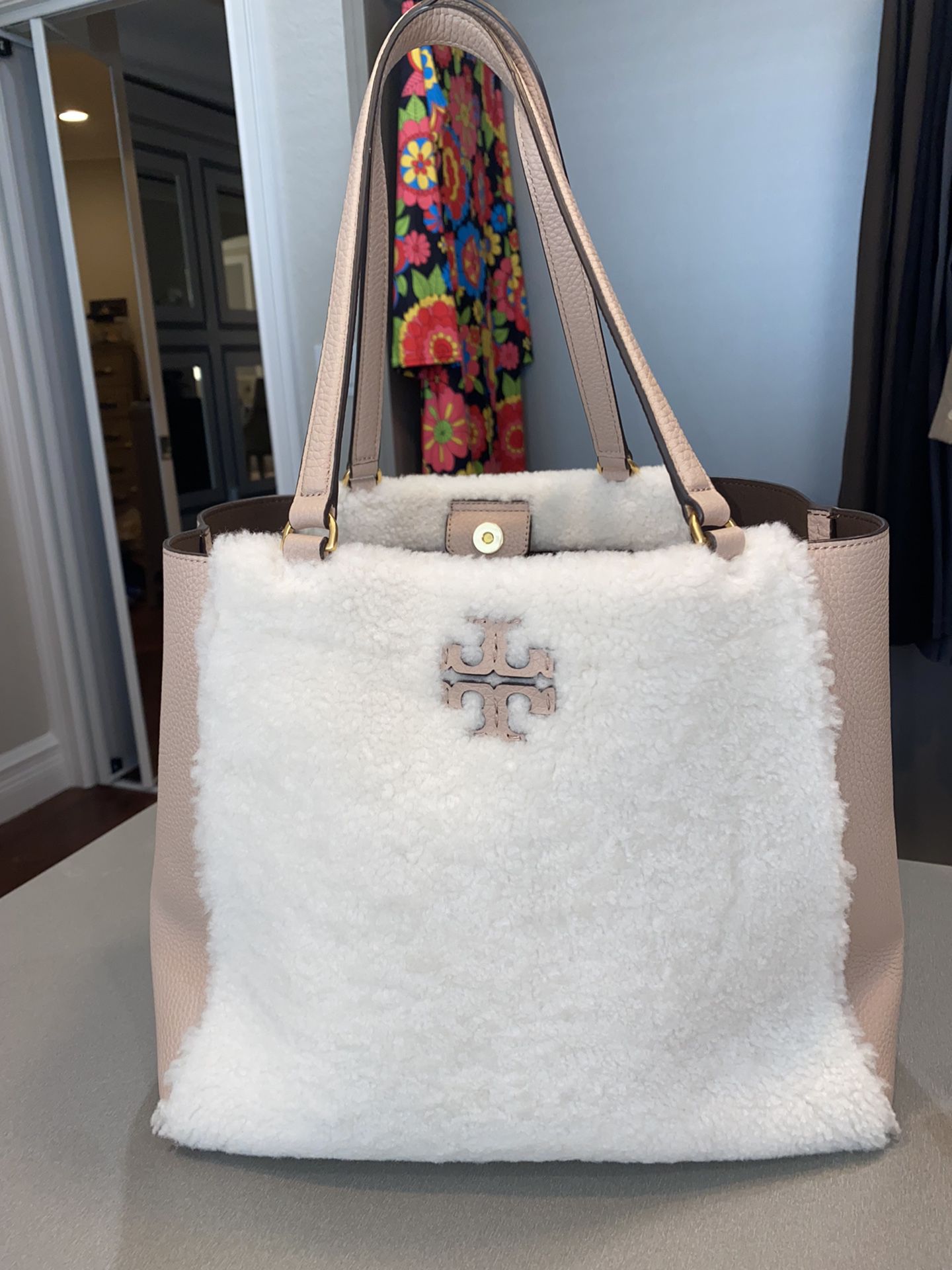 Tory Burch Tote Bag for Sale in West Palm Beach, FL - OfferUp