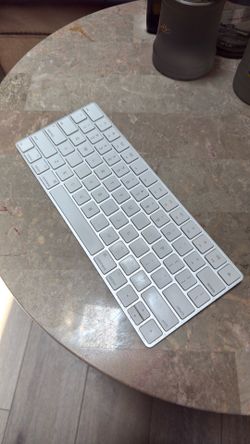 Apple Magic Keyboard