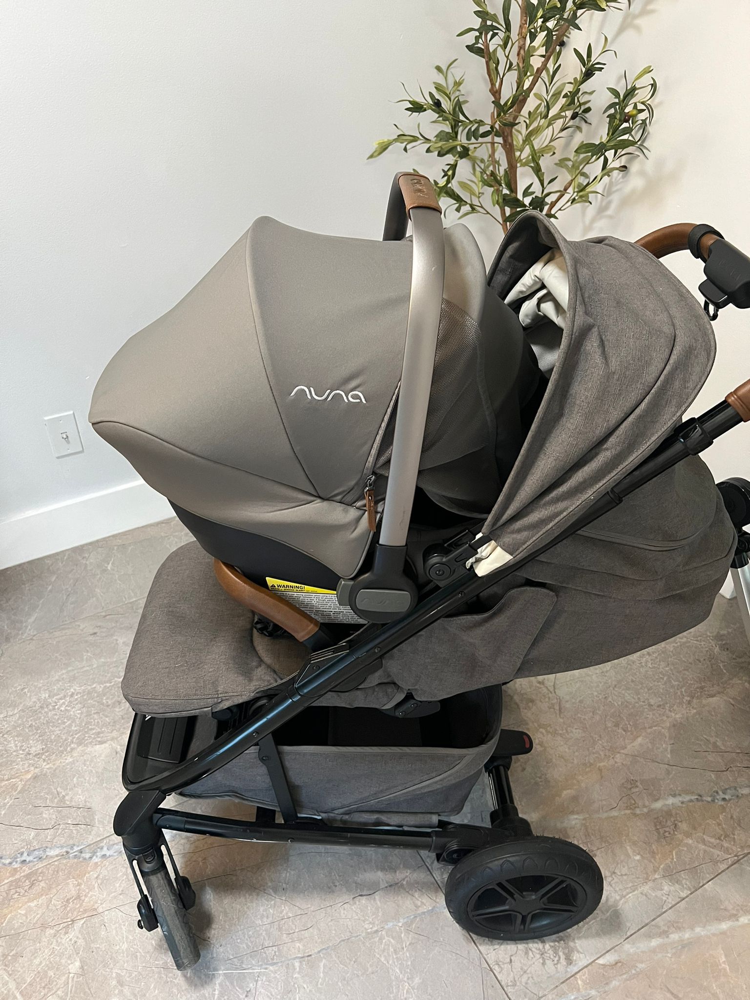 NUNA Tavo Next Stroller + Nuna Pipa RX Car Seat with Base 