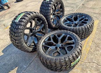 Snowflake Wheels & Tires