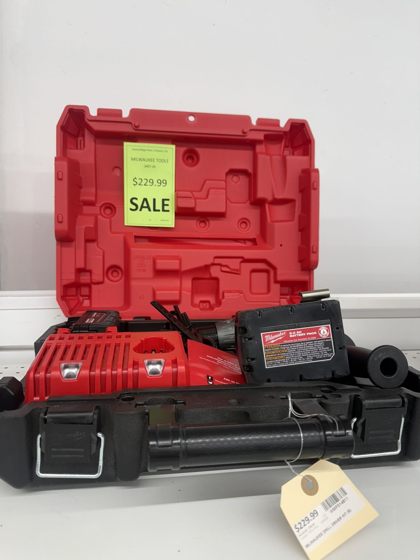 MILWAUKEE drill kit 2704-22 ๐งฐ๐ช (WMP041811)