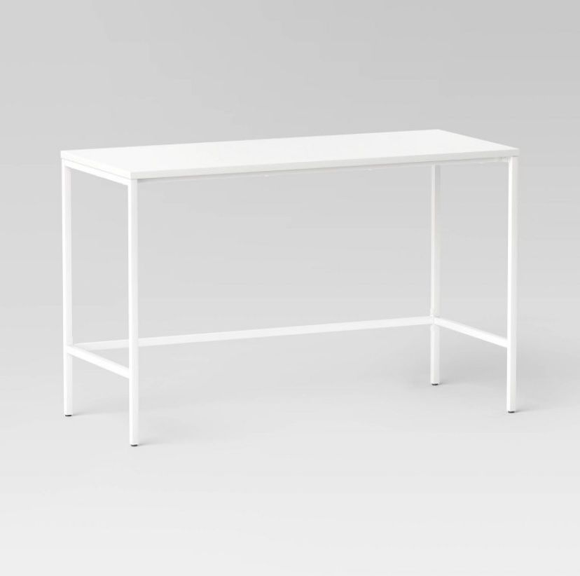 Threshold Loring White Desk -Table NEW