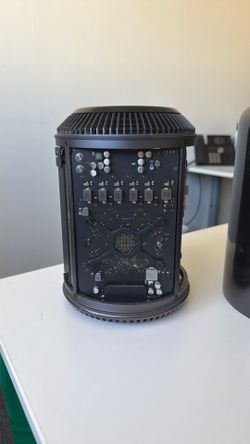 Mac Pro Desktop