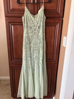 Formal Dress - Size 7/8