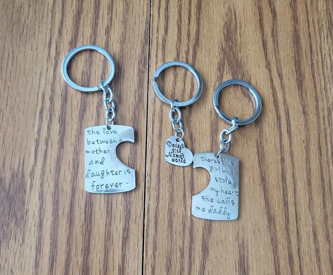 New Mother And Father And Daughter Keychain Set $5