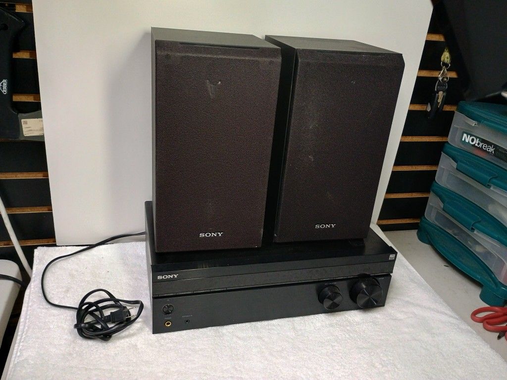 Sony STR-DH190 With 2 Speakers