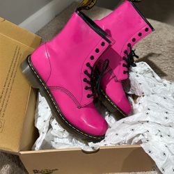 Dr Marten Boots 