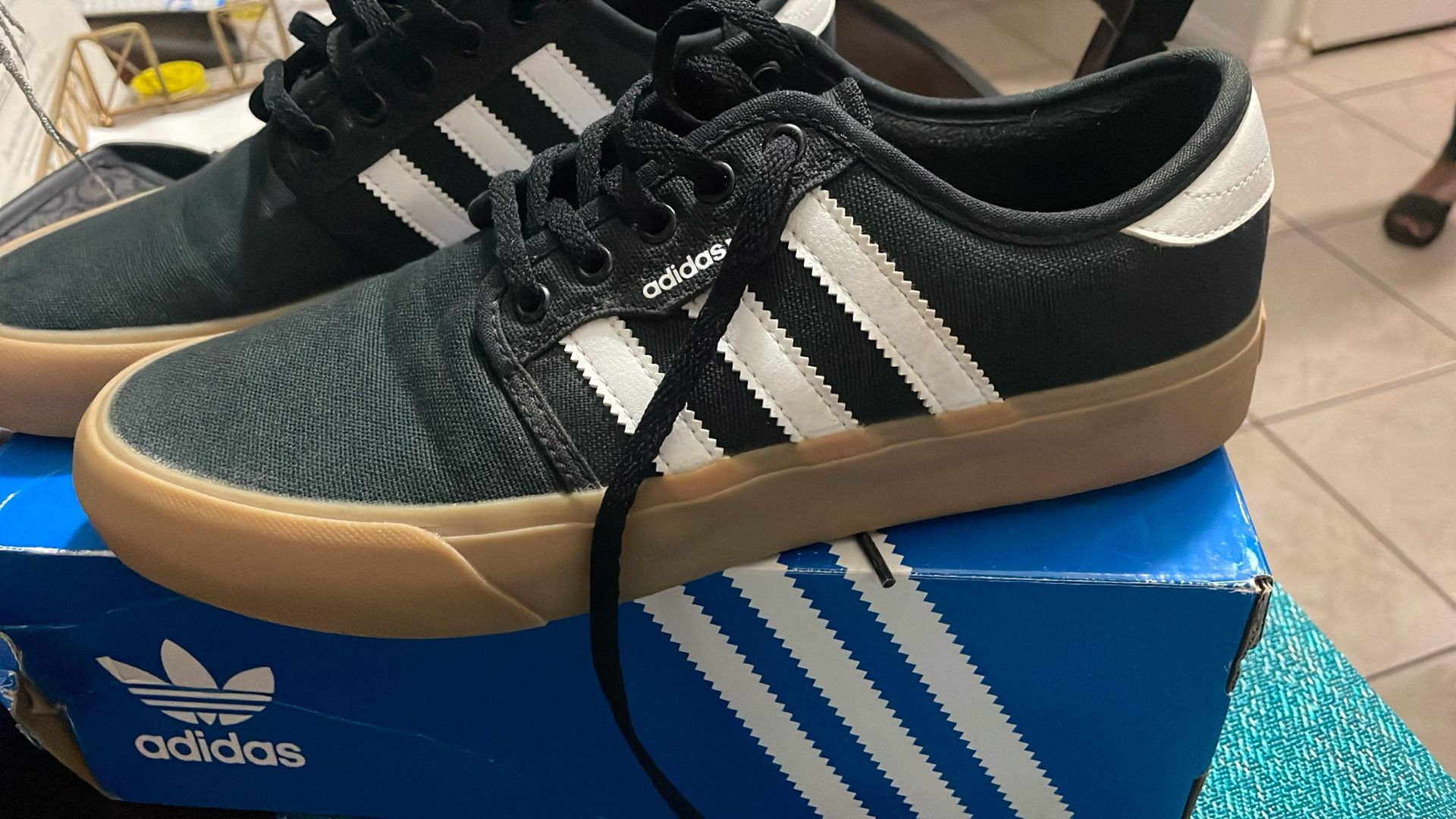 Adidas Seeley XT ,Size 8.5