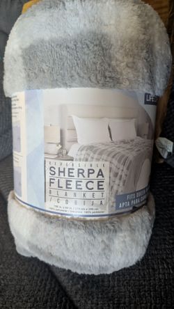 Life comfort Sherpa fleece blanket