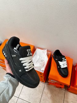 LV SHOES