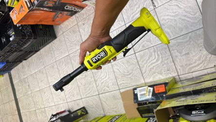 Ryobi 18v 3/8 inch extended ratchet