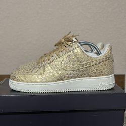 air force 1 low golden scales size 8 