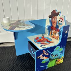 Desk/ Toy Story Toddler Desk/ Toy Story/ Kids/ Toddler/ Chair/ Furniture/ New