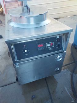 Commercial Deep Fryer ( Used )