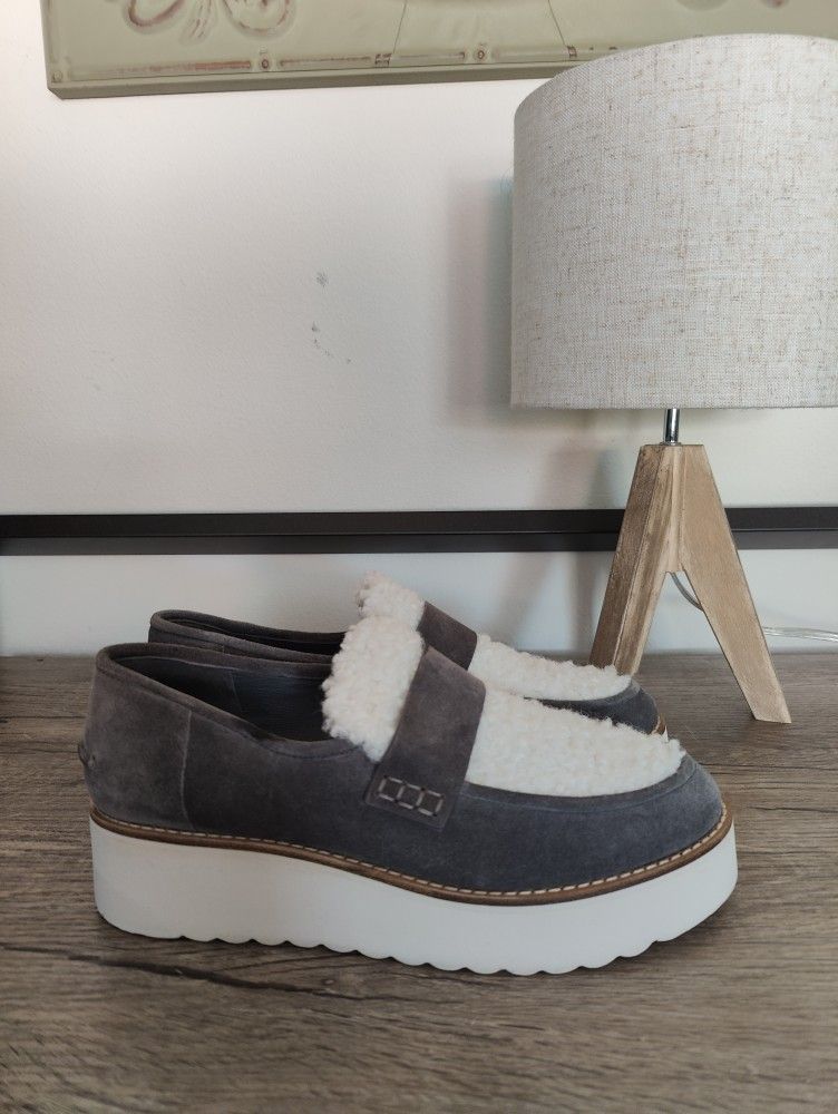 Vince Zola Sherling Loafer Size 7