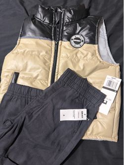 Brand new DNKY 2 piece set