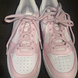 Girls Nike Shoes 4.5Y
