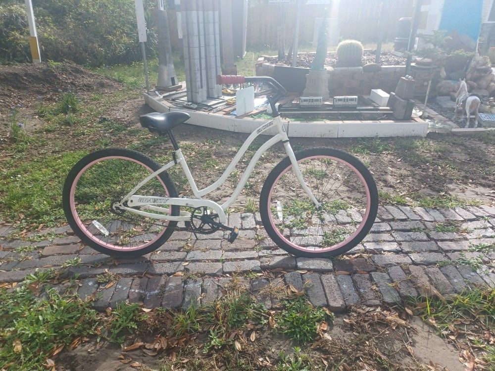 26 inch beach cruiser.